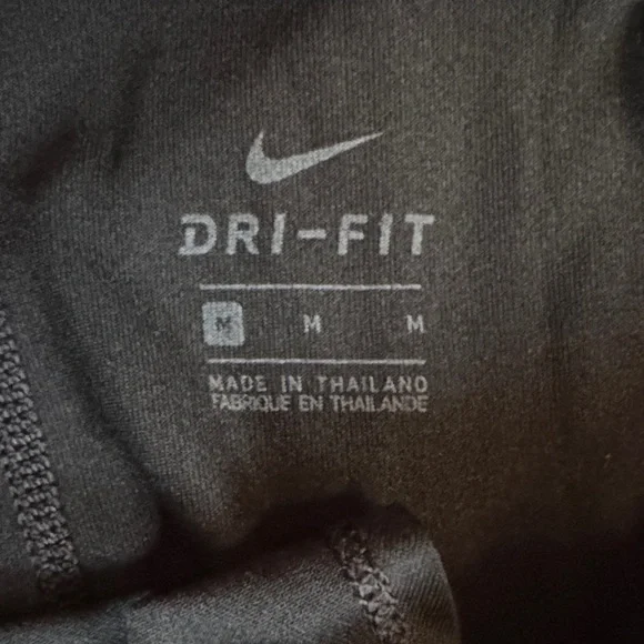 Nike Black Tank Top and Gray Sports Bra - Picture 7 of 7